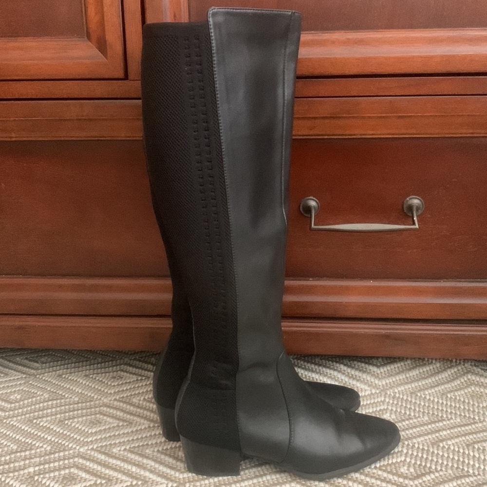 Black Leather Knee High Boots - Picture 5 of 12